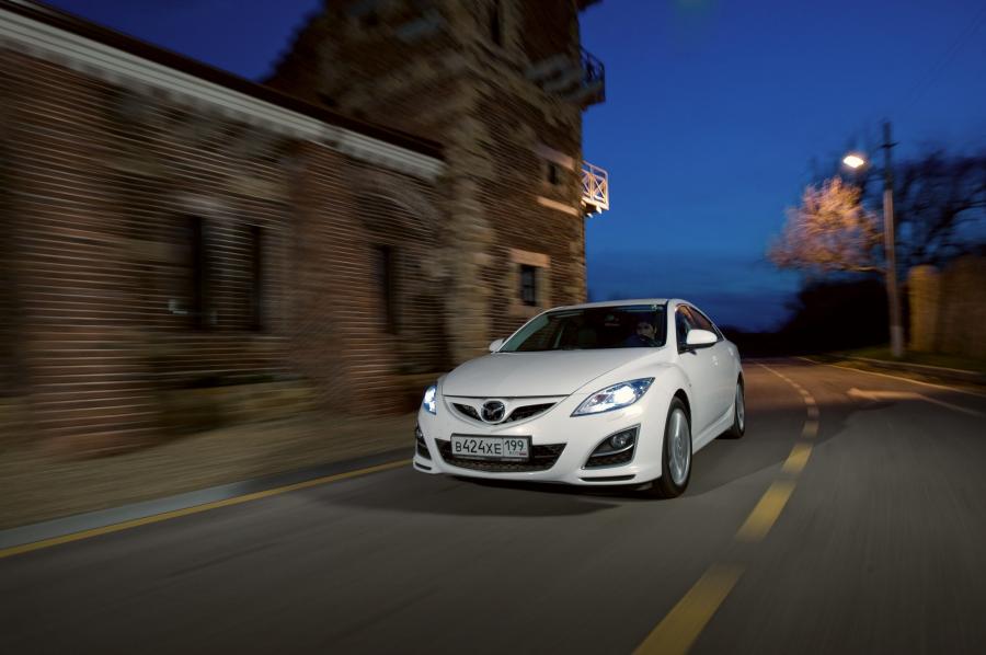  Mazda6 2011 года  (фото 79 из 113)